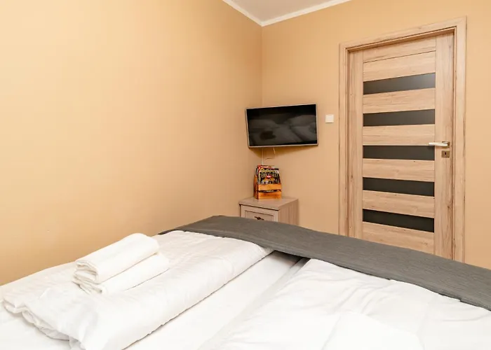 Good Time - Malownicze Osiedle Podgorze * شكلارسكا بوريبا